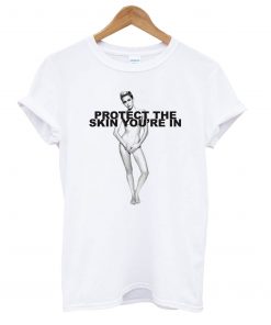 Miley Cyrus Poses Nude for Charity T-Shirt